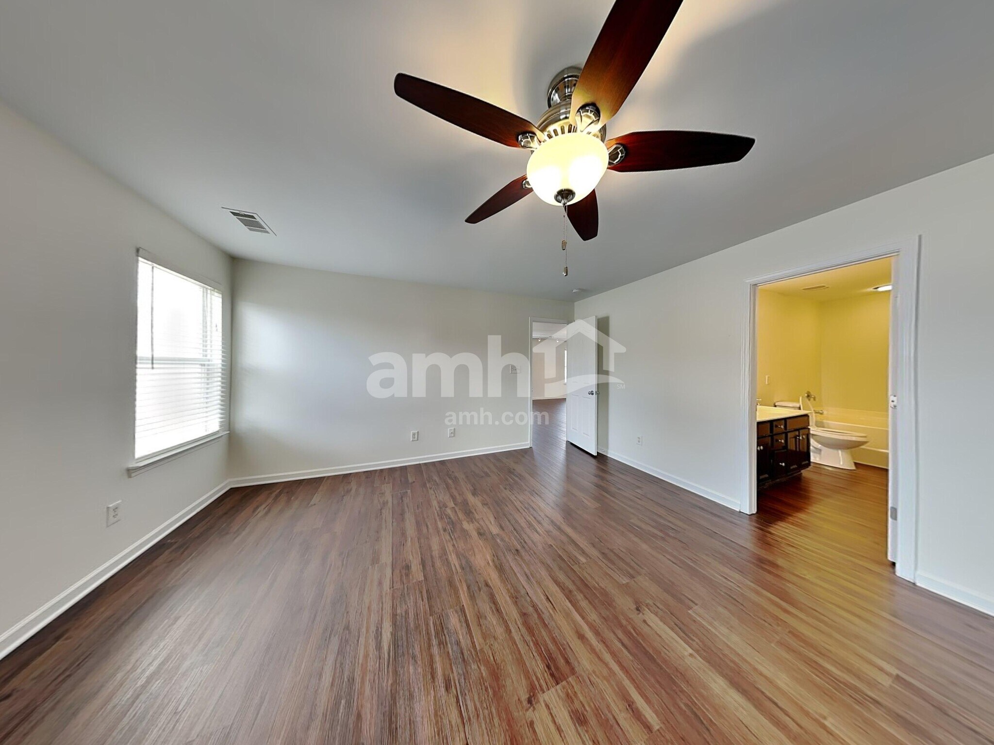 Building Photo - 3515 Herkimer Dr