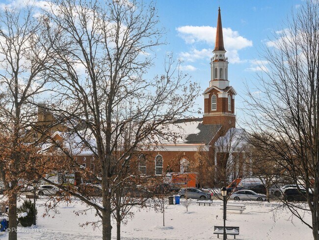 Building Photo - 133-143 Vine Ave