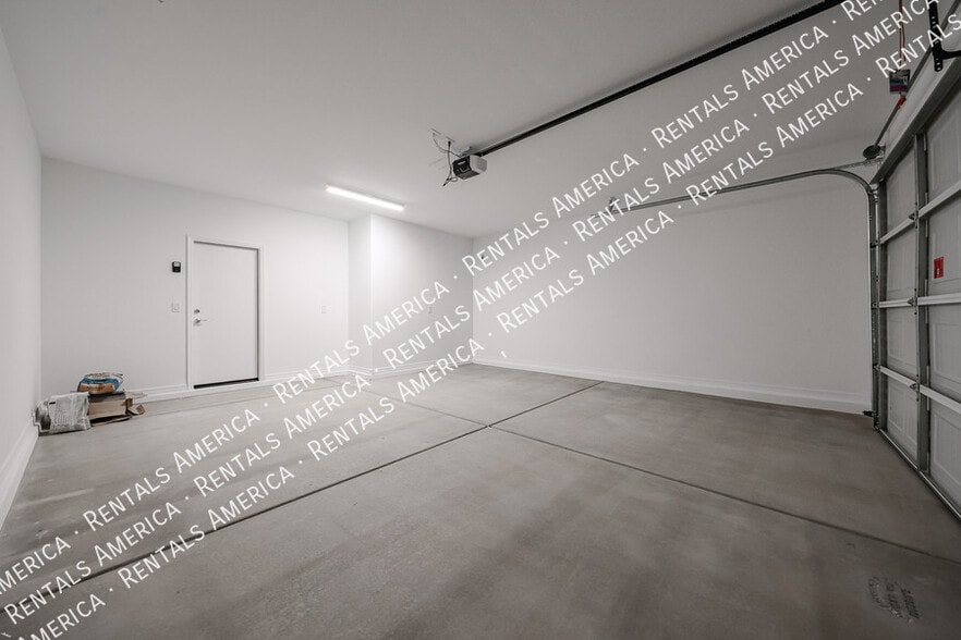 Building Photo - 14830 W Gray Fox Trl