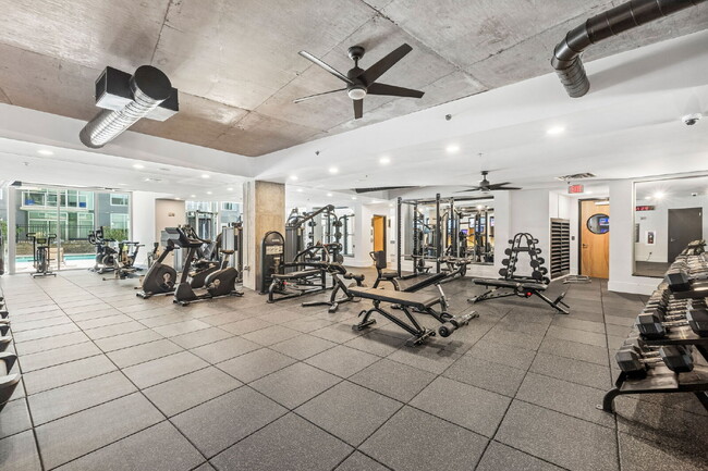 Building Photo - Move-In Ready ICON Condo in The Gulch, Designer Furnished Option, Rare Same-Floor Parking, 2BR wi...