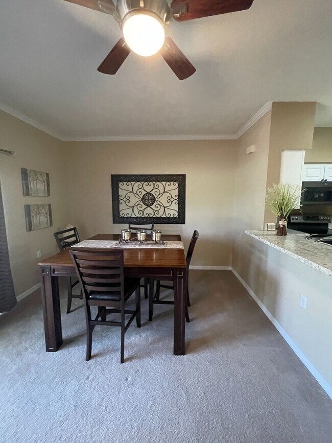 Building Photo - 1/1 in The Links in Haile Plantation!