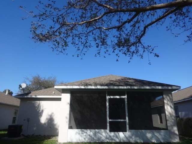 Building Photo - 2056 Redwood Cir NE