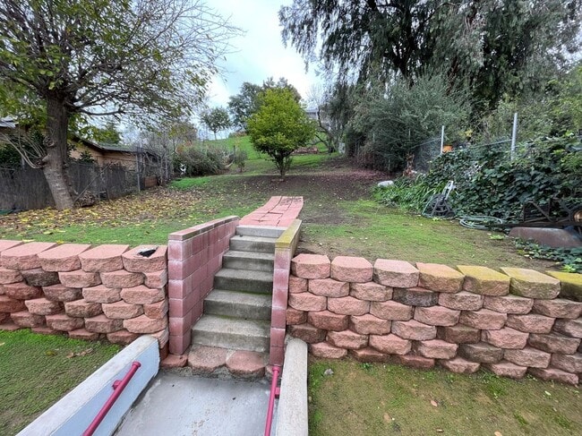 Building Photo - 5426 Ebey Ave