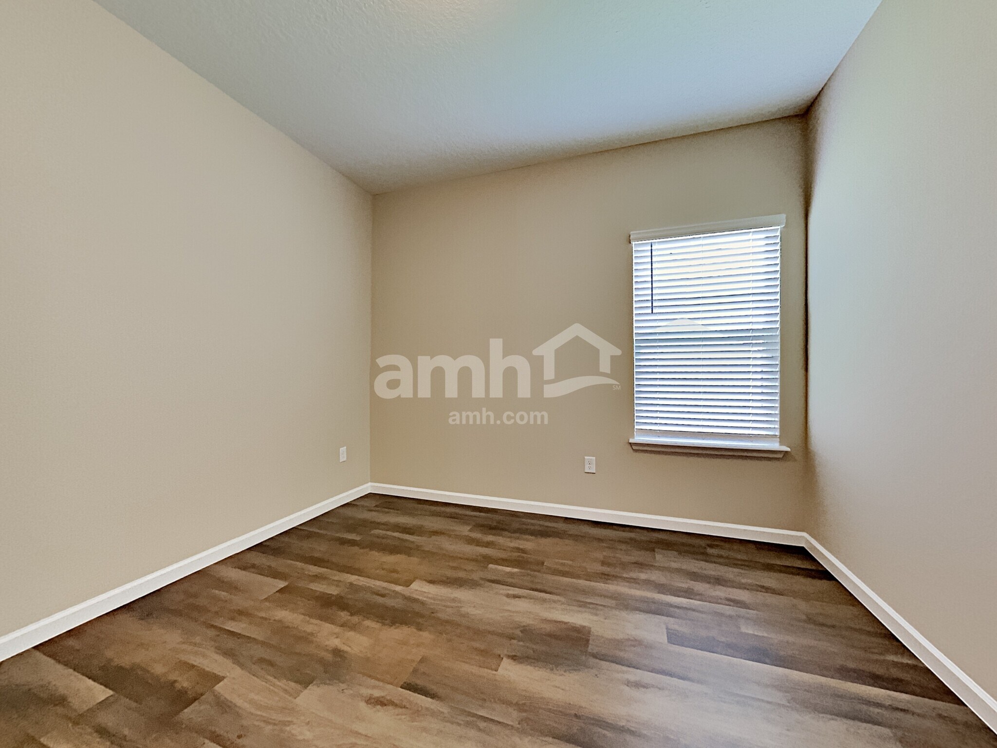 Building Photo - 174 Edge Park Trl