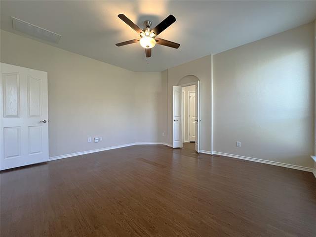 Building Photo - 5009 Royal Burgess Dr