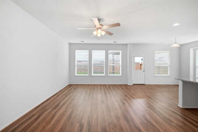 Building Photo - 5309 Camerford Ct
