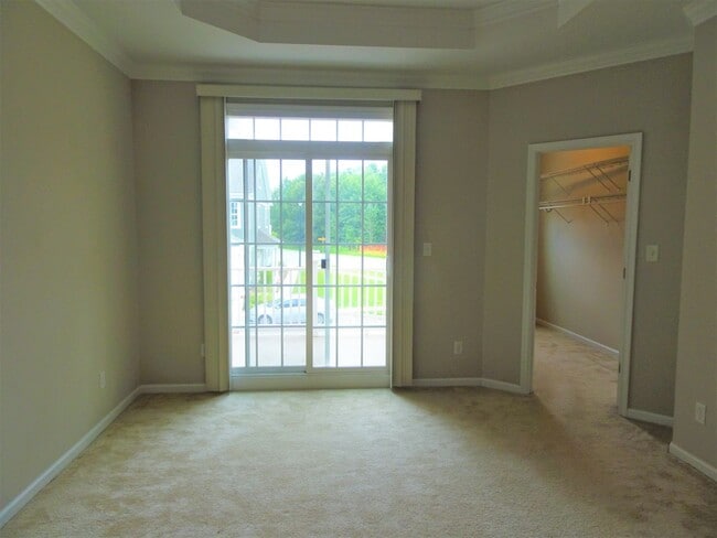 Building Photo - Nice 2 bedroom condo in Promenade@5, Williamsburg for rent.