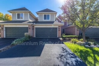 Building Photo - 420 James Cir