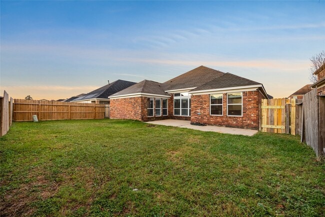 Building Photo - 15410 Redbud Dale Ct