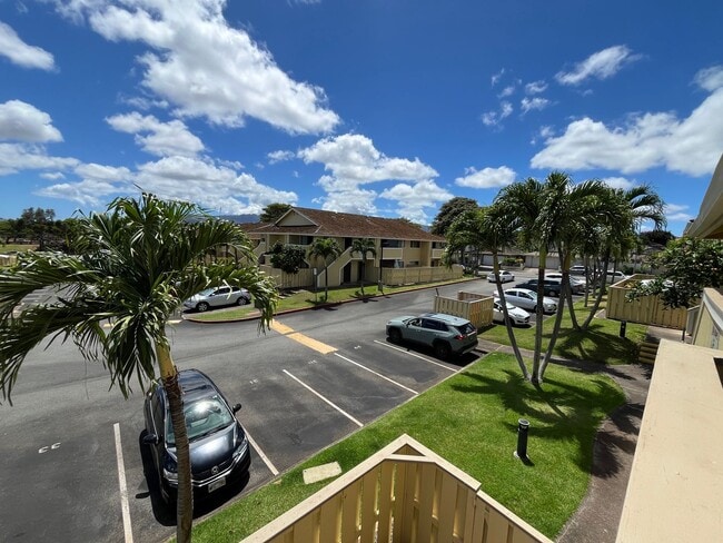 Building Photo - Ihona (Waipahu/Waipio) - Upstairs 1 Bedroo...