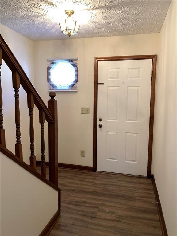 Building Photo - 1107 Booth Ct SW