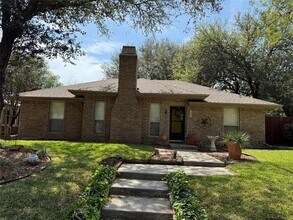 Building Photo - 933 Tupelo Dr