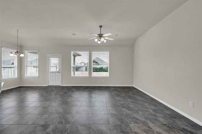 Building Photo - 206 Brazos Dr