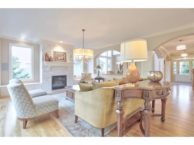 Building Photo - 10617 Sonoma Ridge