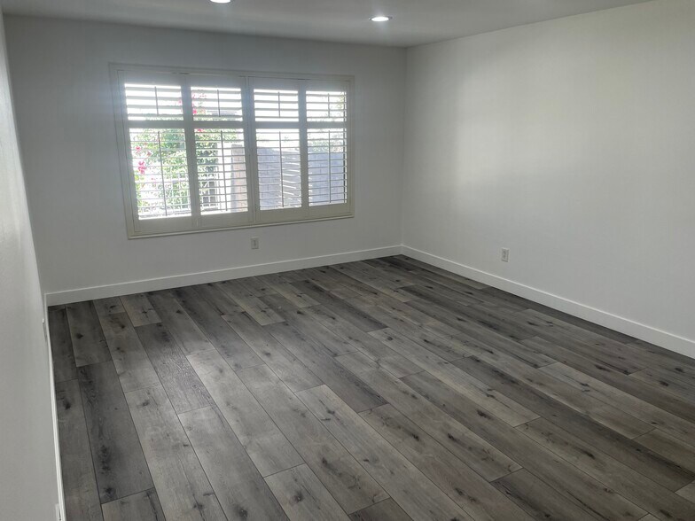 Building Photo - 3017 Softwind Way