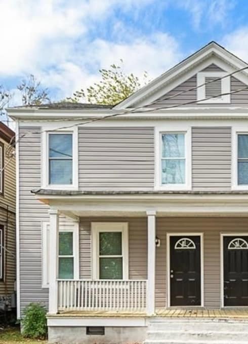 Building Photo - Broad Street Duplex