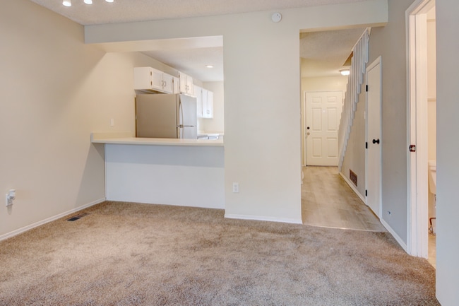 Building Photo - 1506 Crestone Ave