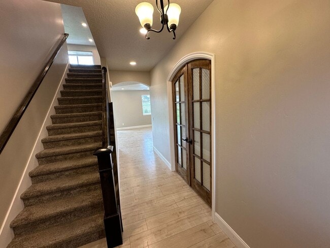 Building Photo - Single Family Home on Ranches Golf Course ...