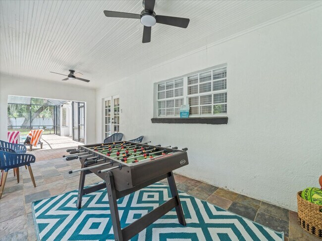 Building Photo - 3811 River Grove Ct