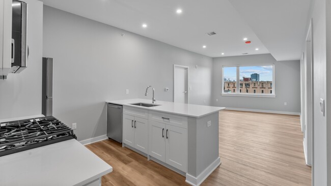 Building Photo - 475 Communipaw Ave