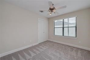 Building Photo - 8715 Meadowcroft Dr
