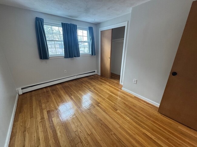 Building Photo - 108 Trimount Ave