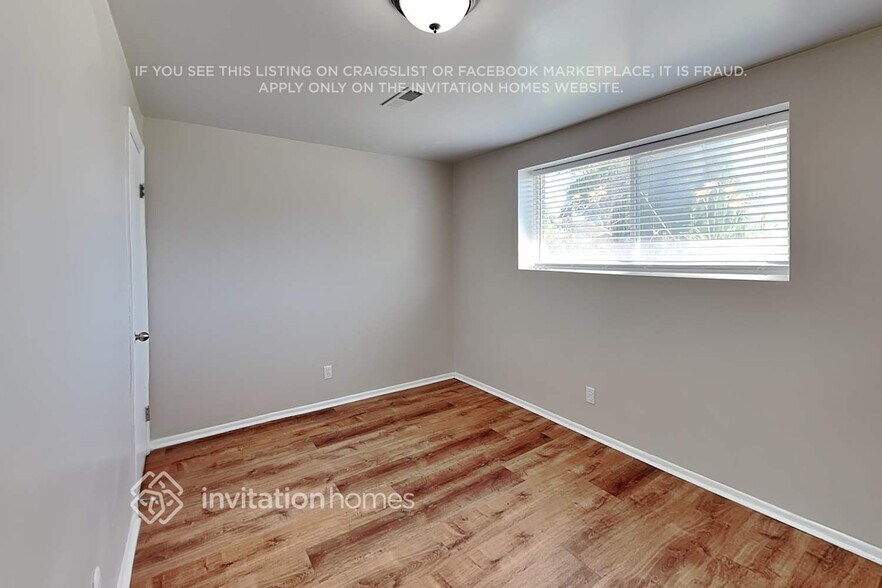 Building Photo - 5262 Skeeswood Dr