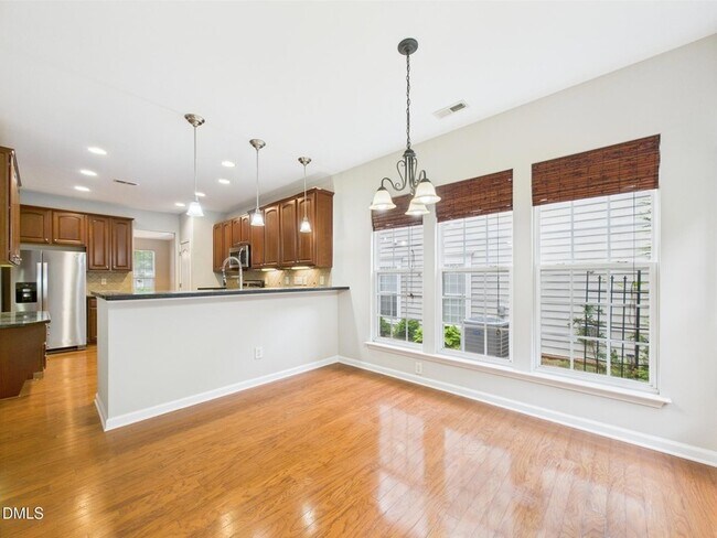 Building Photo - 12589 Honeychurch St