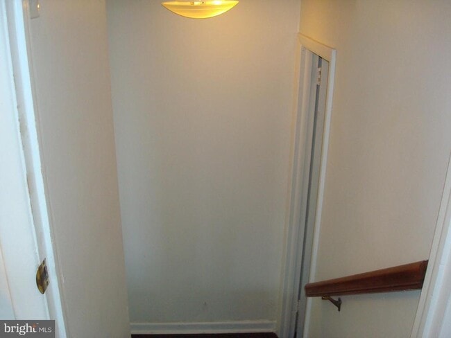 Building Photo - 1346 Faucett Dr