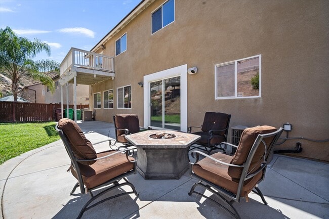 Building Photo - 26426 Mare Ln