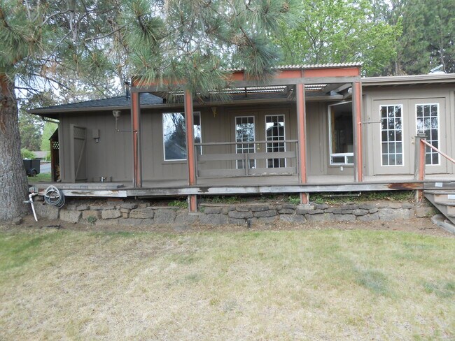 Building Photo - 61360 Keelally Ct