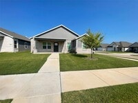 Building Photo - 4511 Oatman Dr