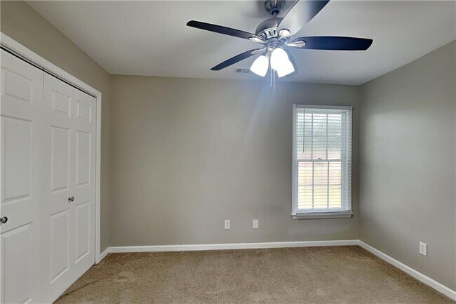 Building Photo - 1461 Rosewood Creek Dr