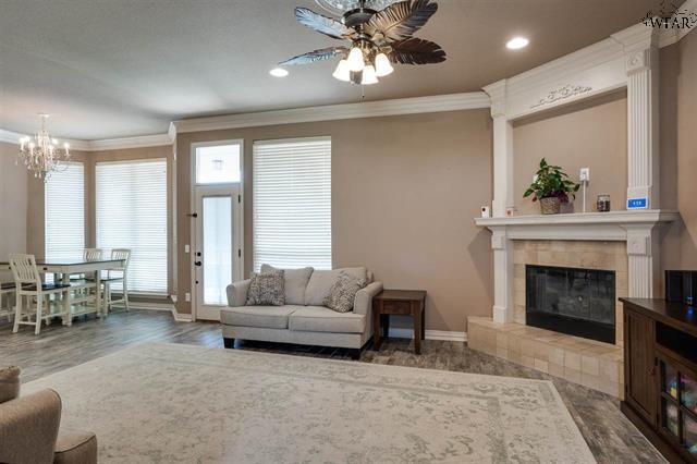 Building Photo - 5113 Tillie Dr
