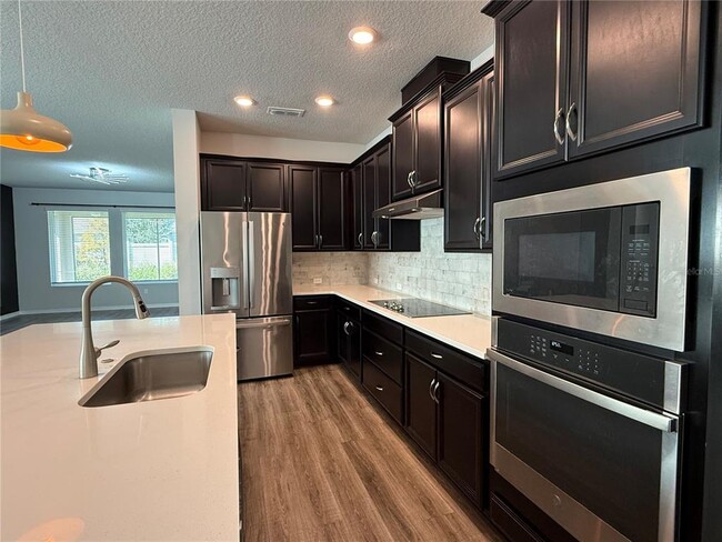 Building Photo - 2909 Deerberry Ln