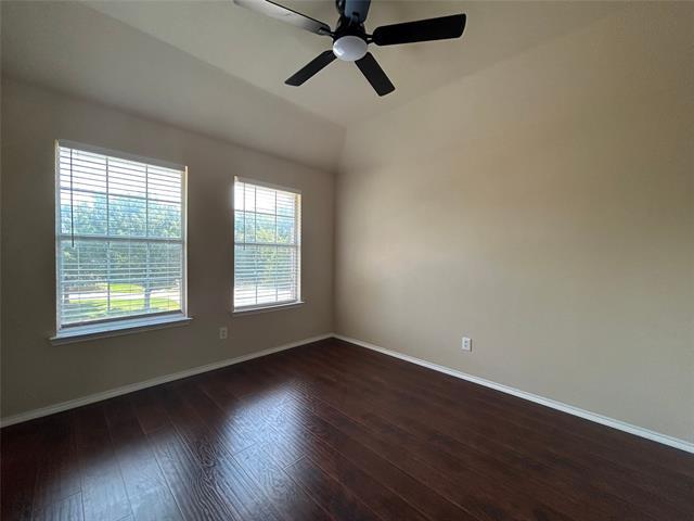 Building Photo - 4853 Gloucester Dr