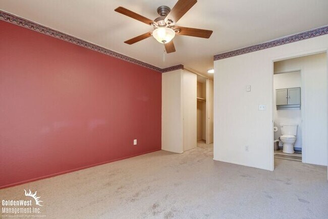 Building Photo - Cozy 2Bdm 1Ba Condo Located In Serra Mesa ...