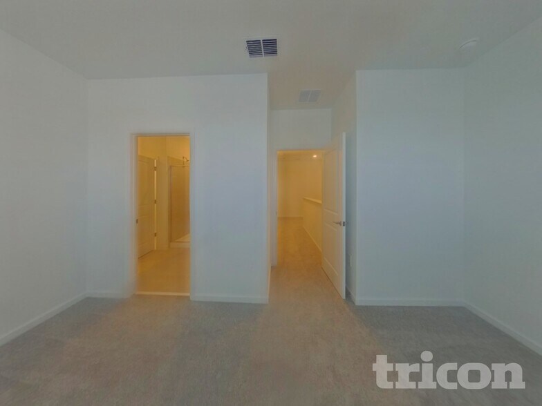 Building Photo - 2086 Rider Rain Ln