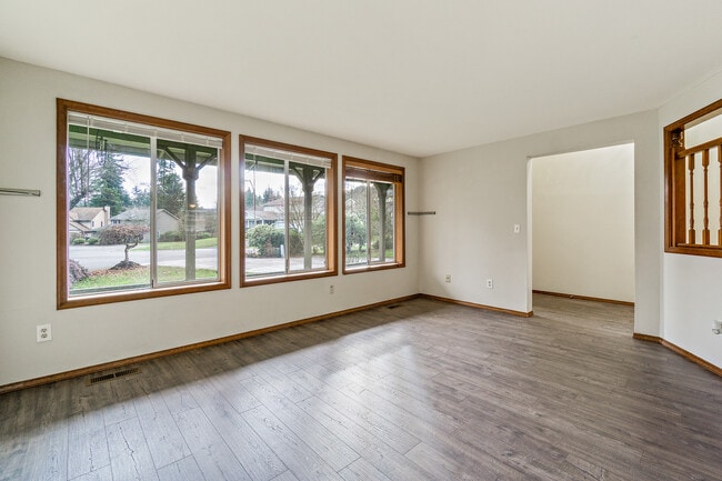 Building Photo - 4521 186th Ave SE