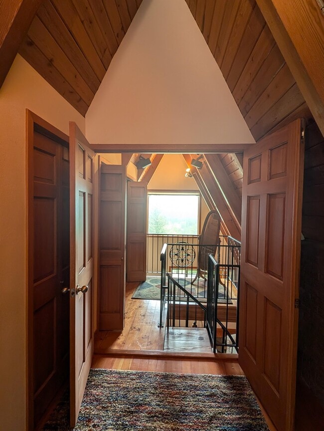 Building Photo - 186 Evans View Dr