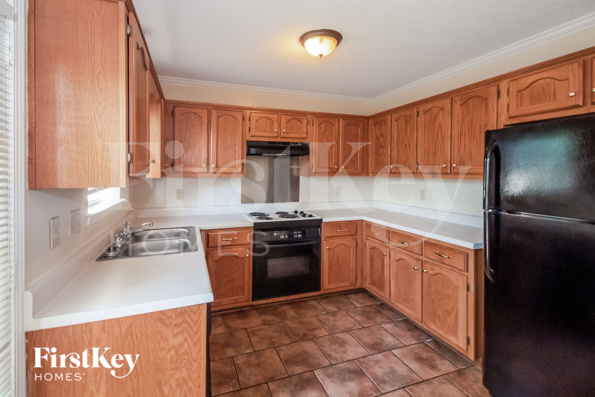 Building Photo - 7435 Bridle Cove
