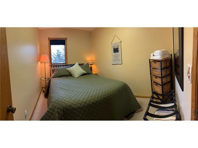 Building Photo - 12617 Old N Shore Dr