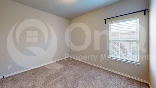 Building Photo - 1108 Horsetail Dr