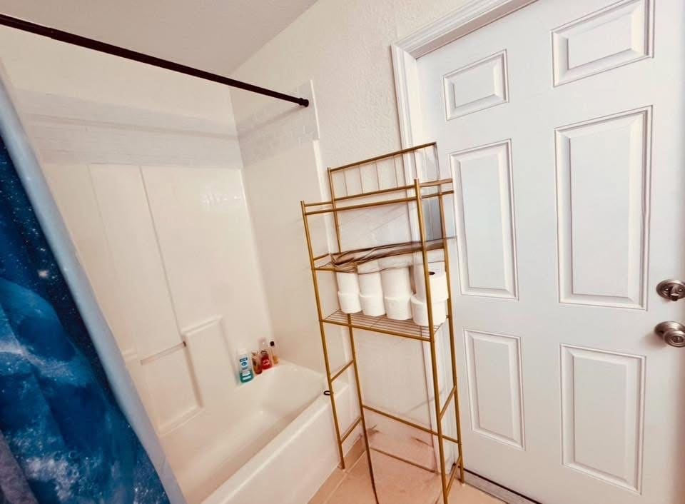 Building Photo - 18561 Olive Rd