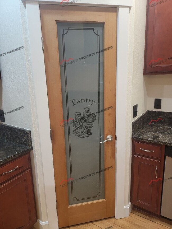 Building Photo - STATUS: AVAILABLE | R55 | $2495