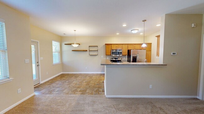 Building Photo - Stylish Two-Story in the dreamy Riverbrooke Community of Raeford!