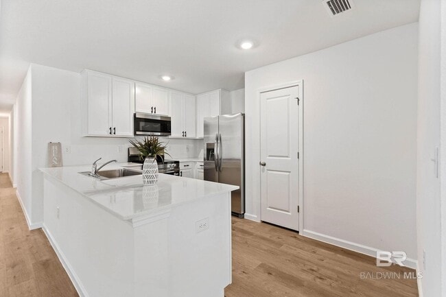 Building Photo - 19349 Gray Horse Dr