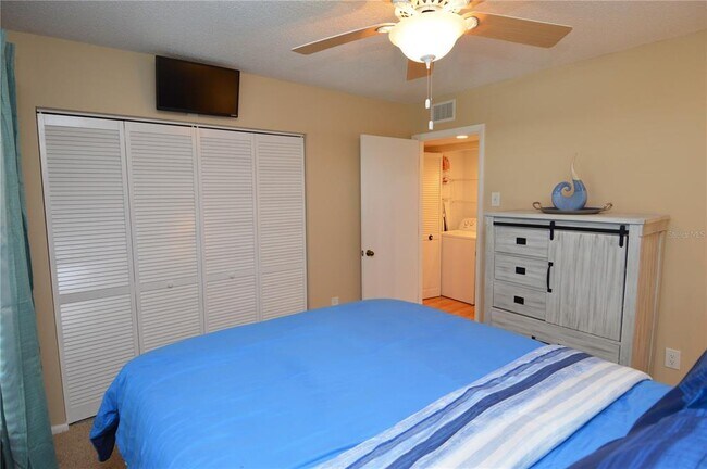 Building Photo - 1316 Pasadena Ave S