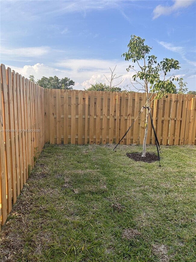 Building Photo - 2345 NW 131st Cir