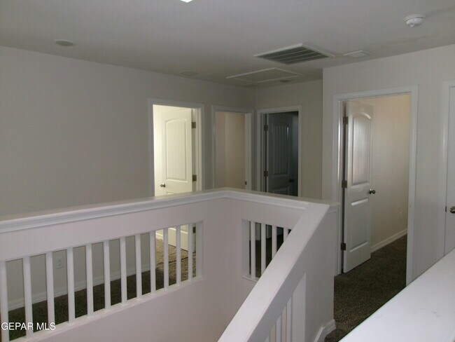 Building Photo - 11361 Hidalgo Dr